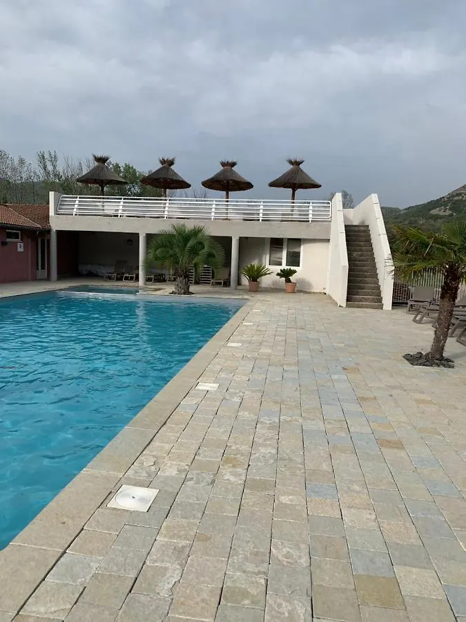 Calme & Serenite Flaviac Camping